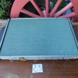 RADIATORE ACQUA BMW 5 (E34) 524 TD - BMW 5 (E34) 540 I V8 - BMW 7 (E32) 730 I,IL V8 - BMW 7 (E32) 740 I,IL V8 - BMW 8 (E31) 850 I,CI - BMW 5 TOURING (E34) 540 I - BMW 8 (E31) 850 CI - BMW 8 (E31) 850 CSI - BMW 8 (E31) 840 I - BMW 8 (E31) 840 CI