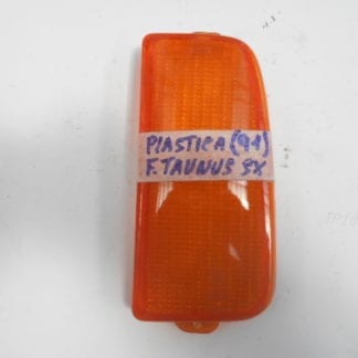 PLASTICA FRECCIA FORD TAUNUS SX