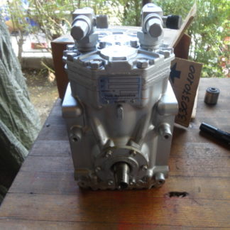 COMPRESSORE A-C / A-C COMPRESSOR CITROEN SM-MASERATI-FERRARI-DE TOMMASO NUOVO ORIGINALE